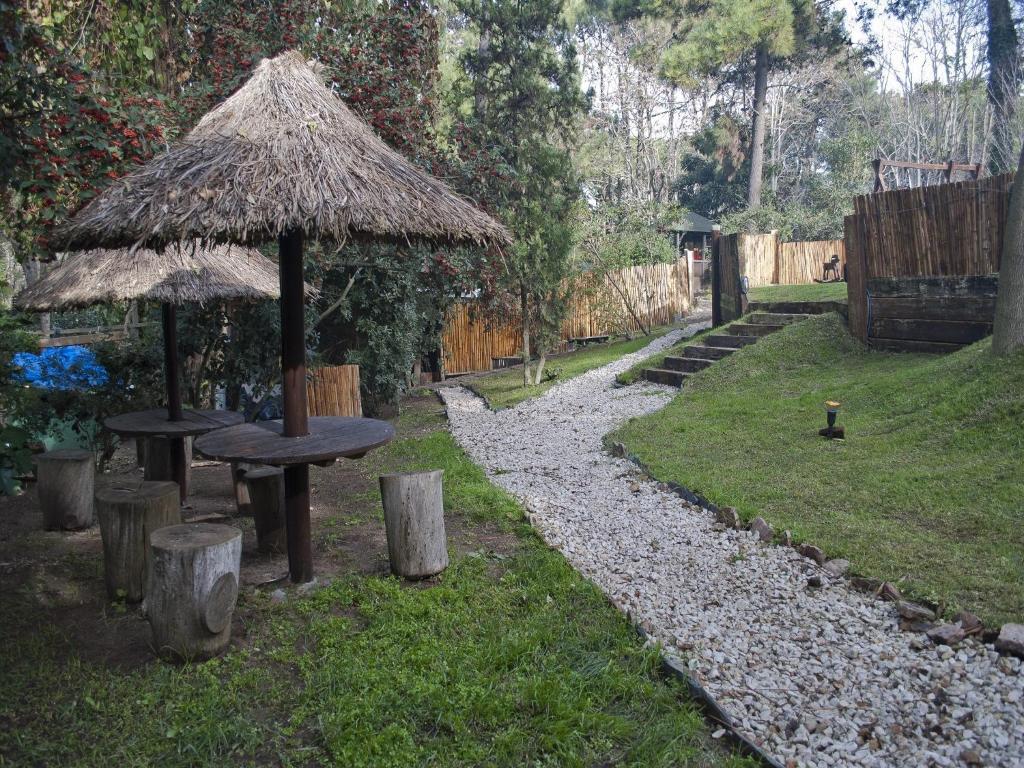 Posada Del Bosque By Hs การีโล ภายนอก รูปภาพ
