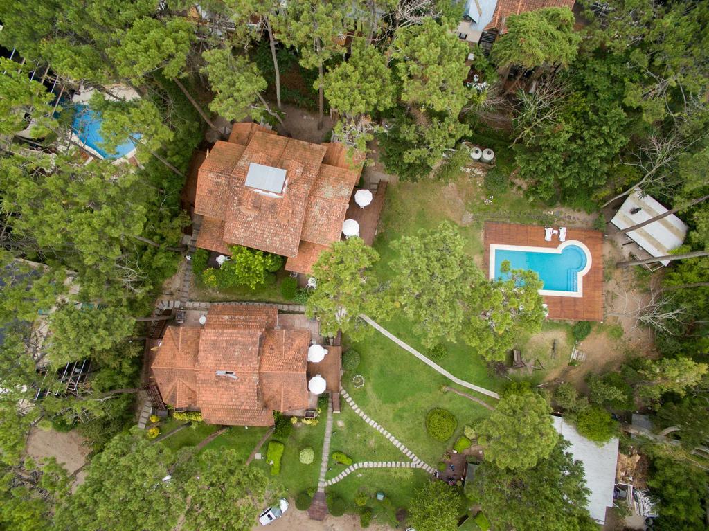 Posada Del Bosque By Hs การีโล ภายนอก รูปภาพ